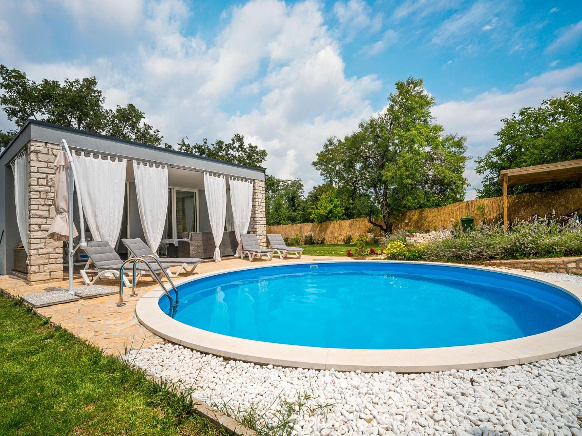 Ofelia By Interhome Buroli